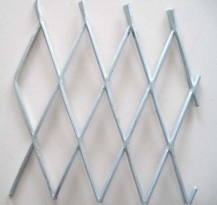 Filet à mailles en métal déployé par acier inoxydable de l'ouverture 20*40mm pour la protection de machines