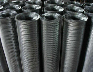 Anti Skid Wear Resisting Expanded Steel Mesh Sheet 4mm-100mm